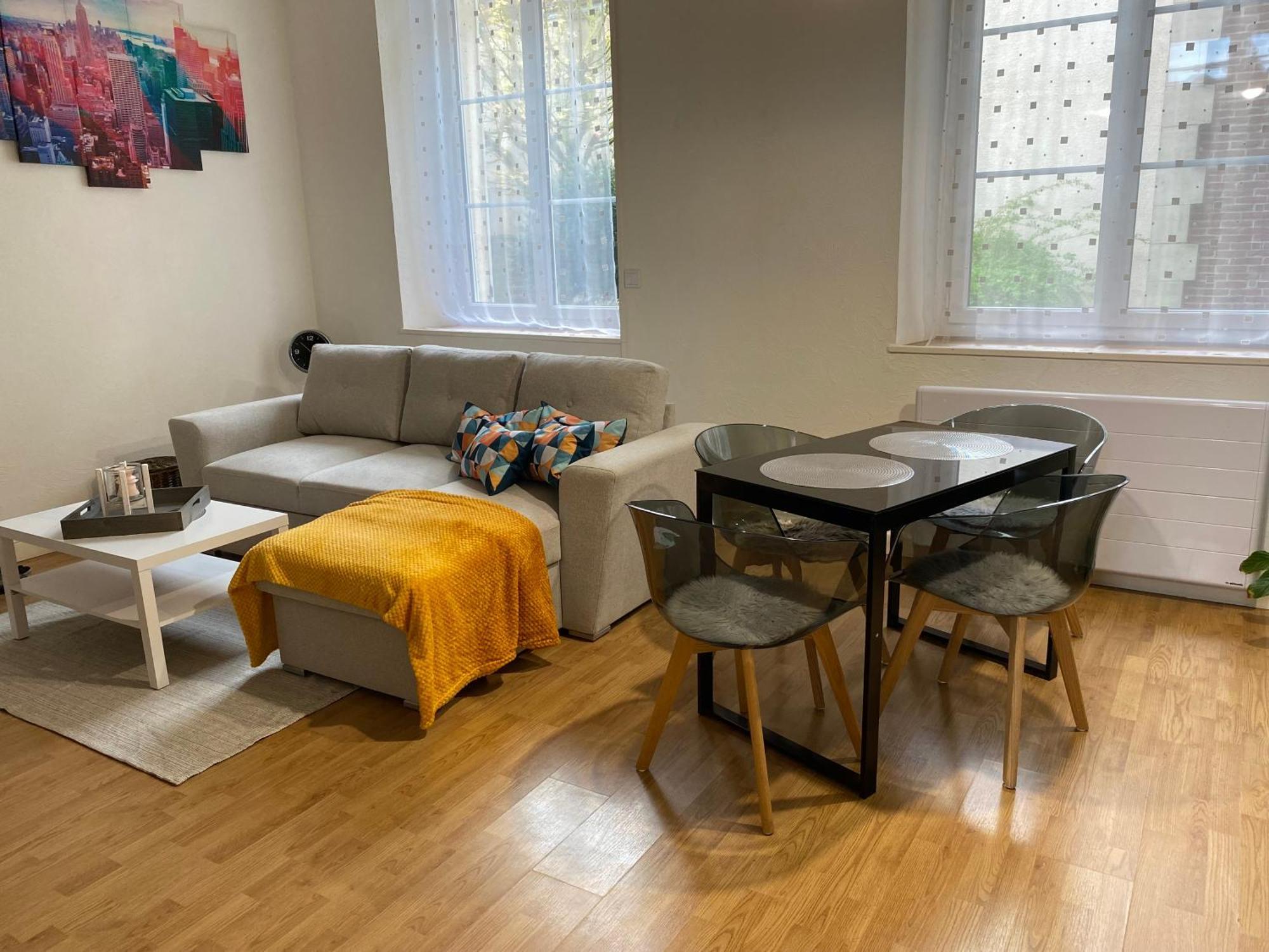 Appartement Coeur Centre Ville Noyon Extérieur photo