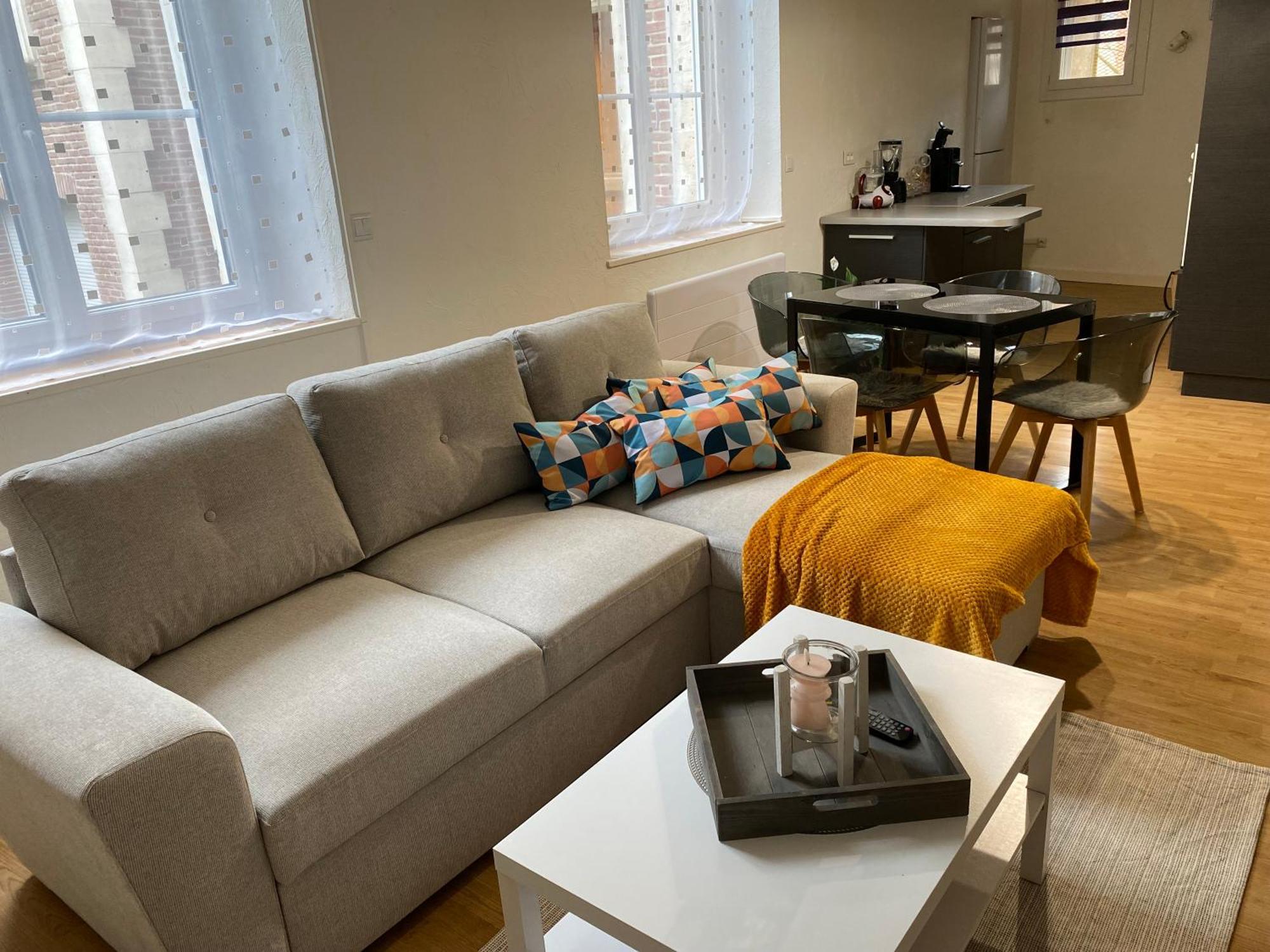 Appartement Coeur Centre Ville Noyon Extérieur photo
